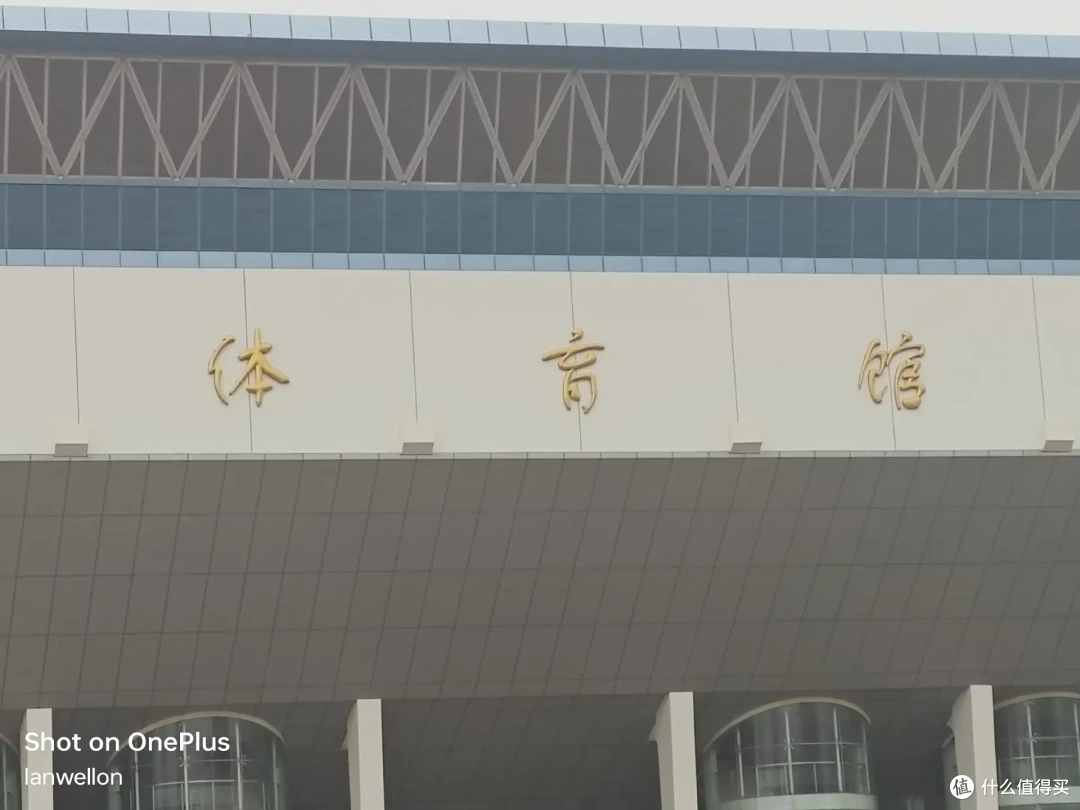 21组样张/3对焦段/6大场景深度对比:告诉你一加Ace3与Redmi K70拍照谁更强
