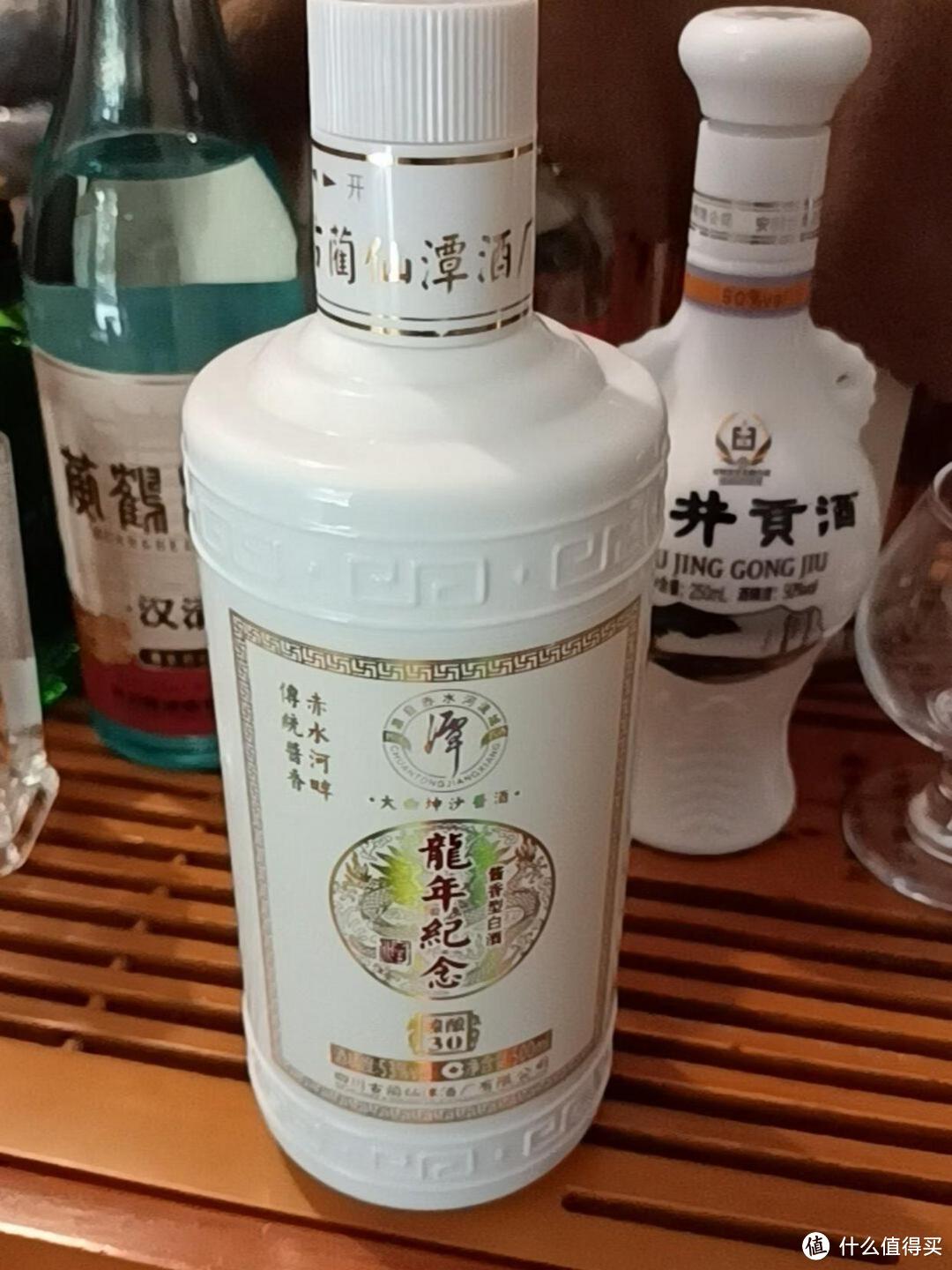 新春聚餐，必备纯粮食酿制的5款高档白酒，口感浓郁，价格实惠