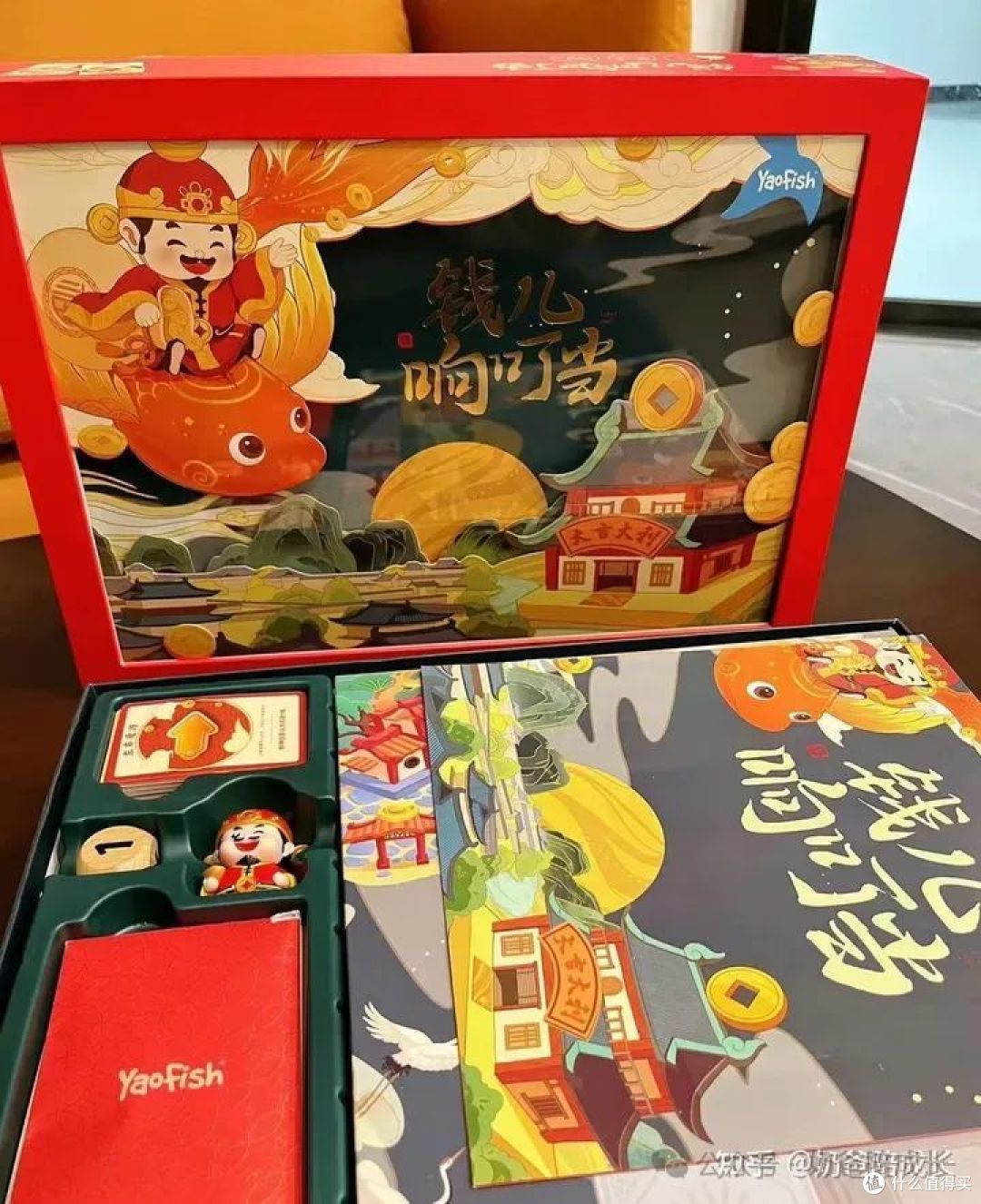 过年期间,除了新衣服和红包外,还能给家里的小朋友们准备哪些年味十足的礼物?