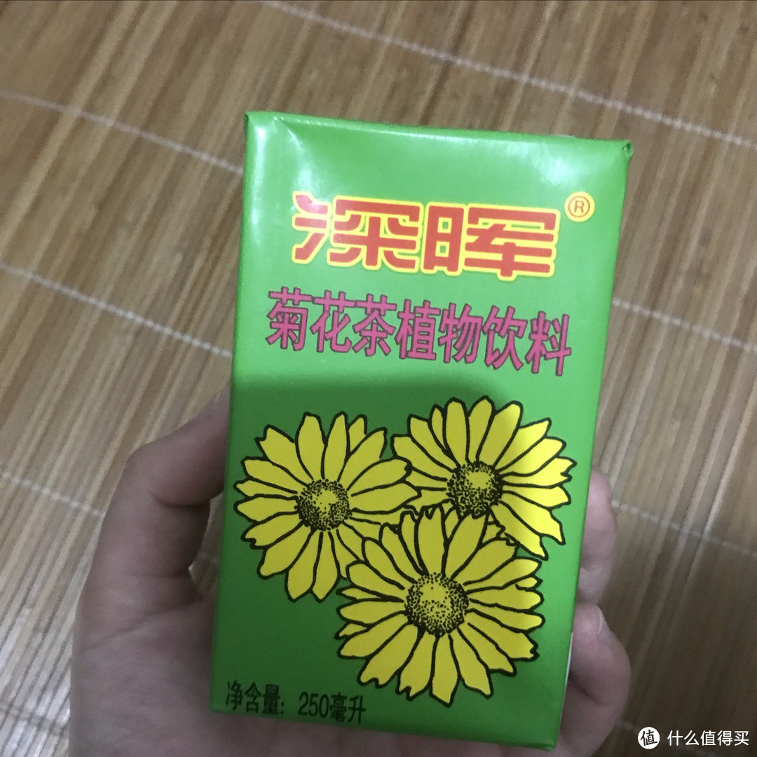 菊花茶"真有那么神奇？揭秘它的六大好处！