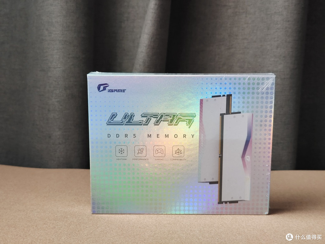 甜酷波普风 - 七彩虹iGame Ultra 全家桶 装机解析&体验