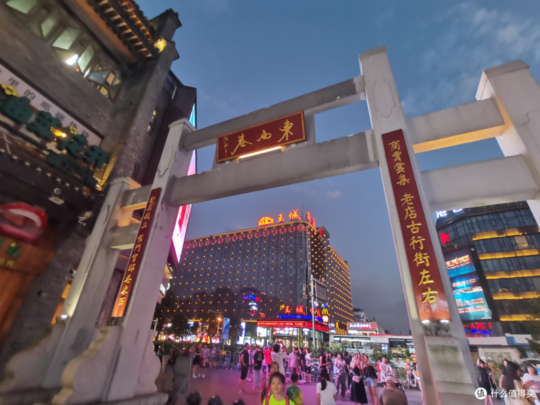 2023年你吃过哪些让你念念不忘的路边摊?