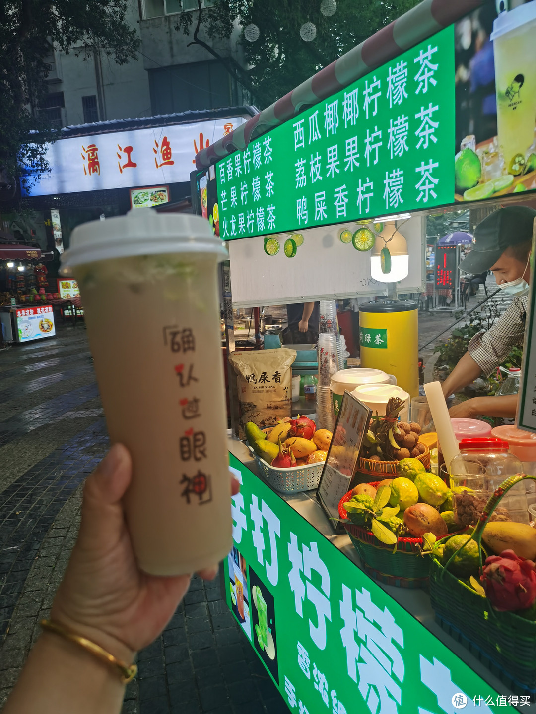 2023年你吃过哪些让你念念不忘的路边摊?