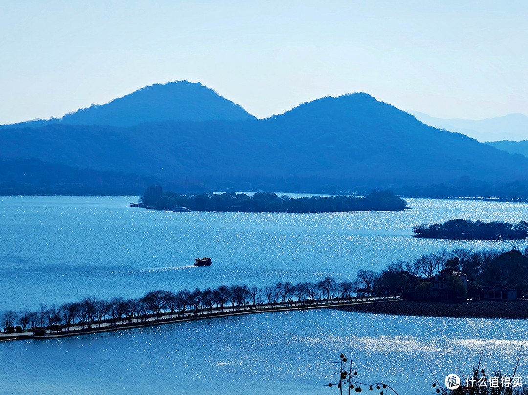 有你更酷，两线体验宝石山登高看杭州西湖的美景