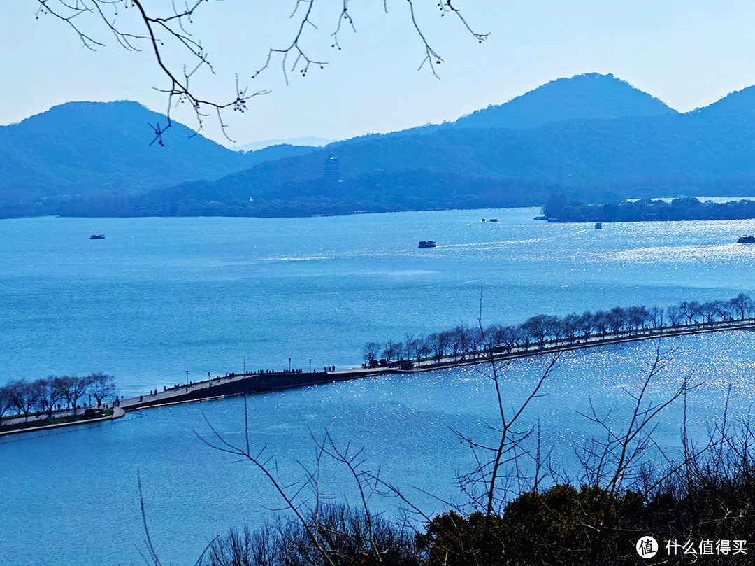 有你更酷，两线体验宝石山登高看杭州西湖的美景