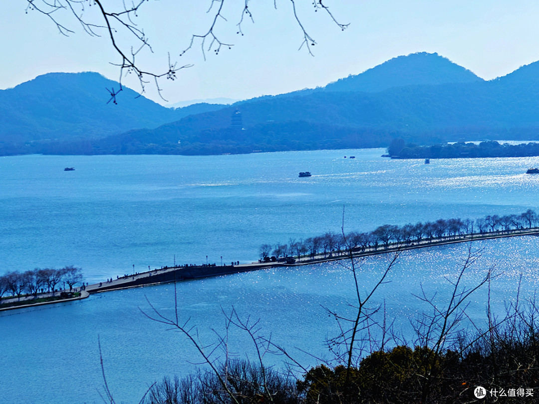 有你更酷，两线体验宝石山登高看杭州西湖的美景