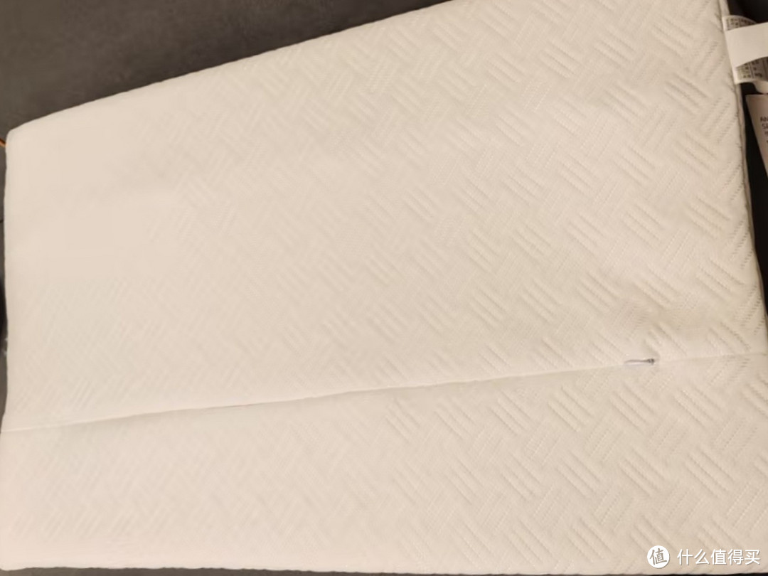 水星家纺泰国乳胶枕，开启舒适睡眠！