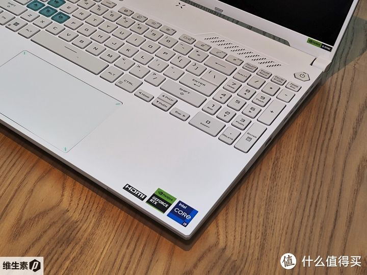 华硕天选 5 Pro 怎么样?真机首发测评 --- 至尊处理器 大屏窄边框 高颜值高性能的二次元游戏本