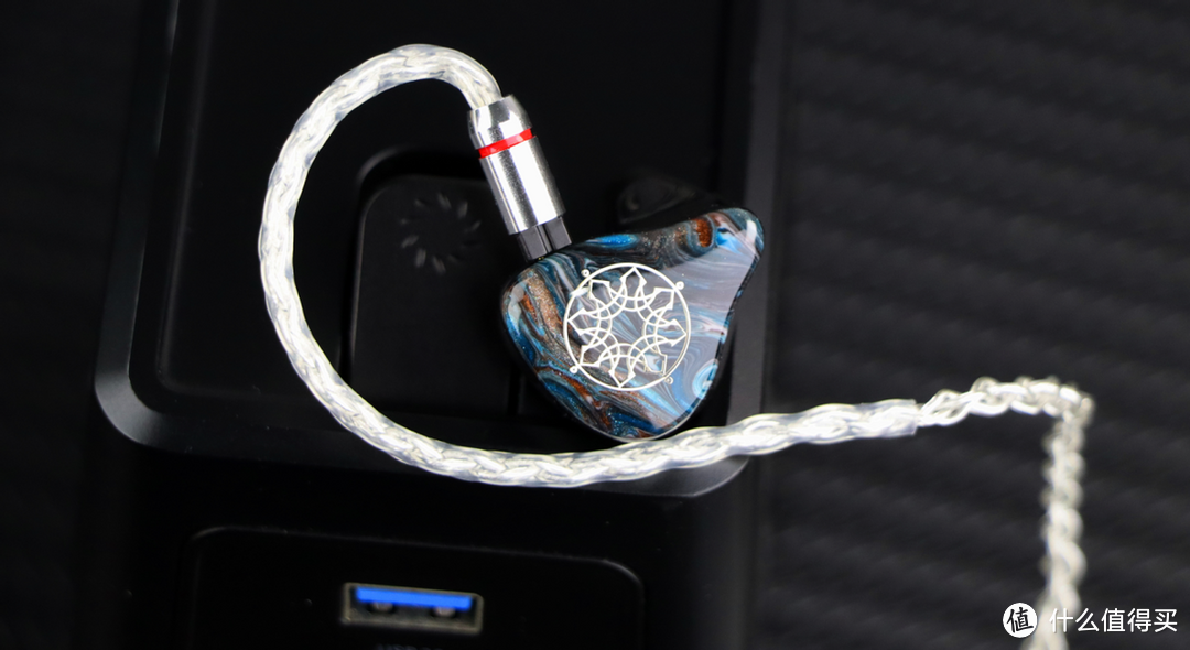 类似音响系统调音风格的入耳式耳机,SWEEAR SR11旗舰HiFi耳机评测
