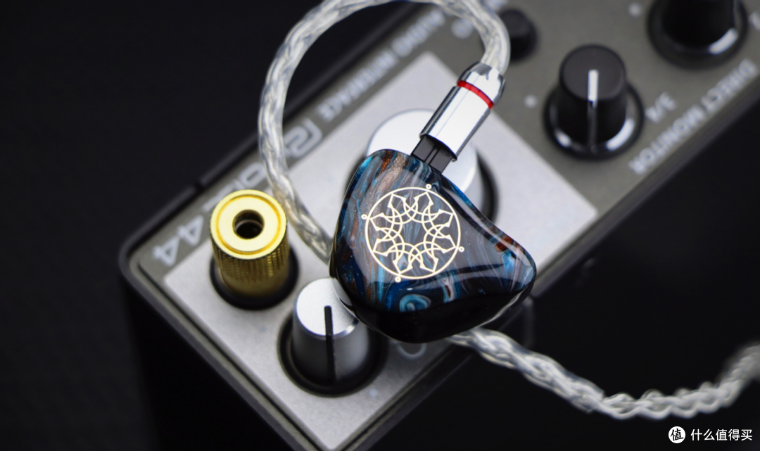 类似音响系统调音风格的入耳式耳机,SWEEAR SR11旗舰HiFi耳机评测