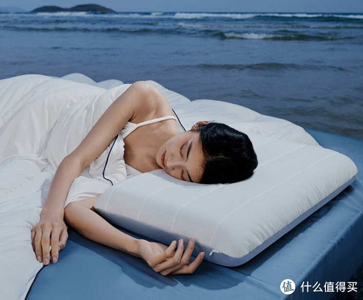 舒适睡眠的秘密武器：亚朵星球记忆棉枕头