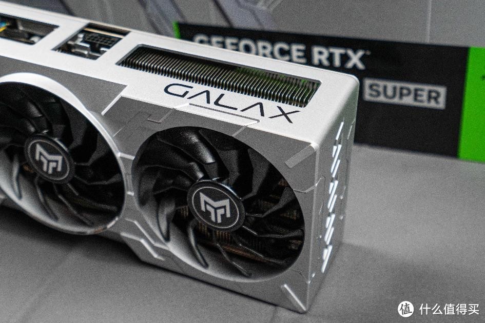 性能超凡入圣，影驰 GeForce RTX 4080 SUPER 金属大师评测