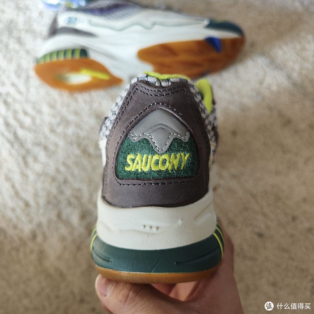 Bodega x Saucony 3D Grid Hurricane 分享