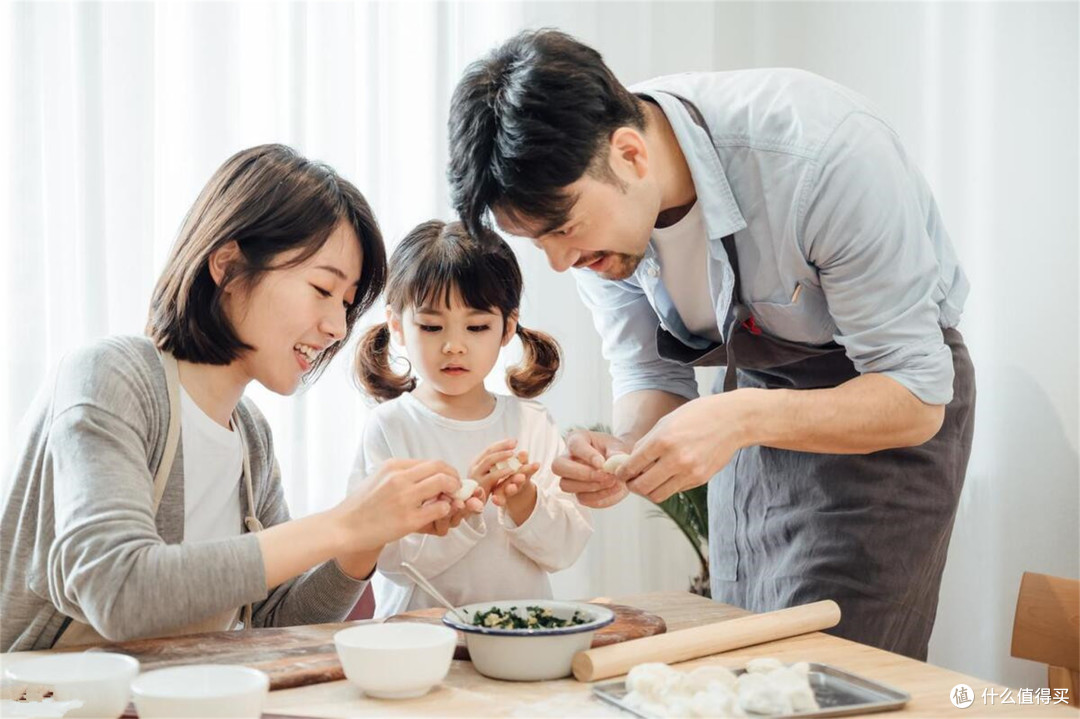明日过小年,提醒:忌做3事,端3样上桌,莫忘老传统,福运进家门