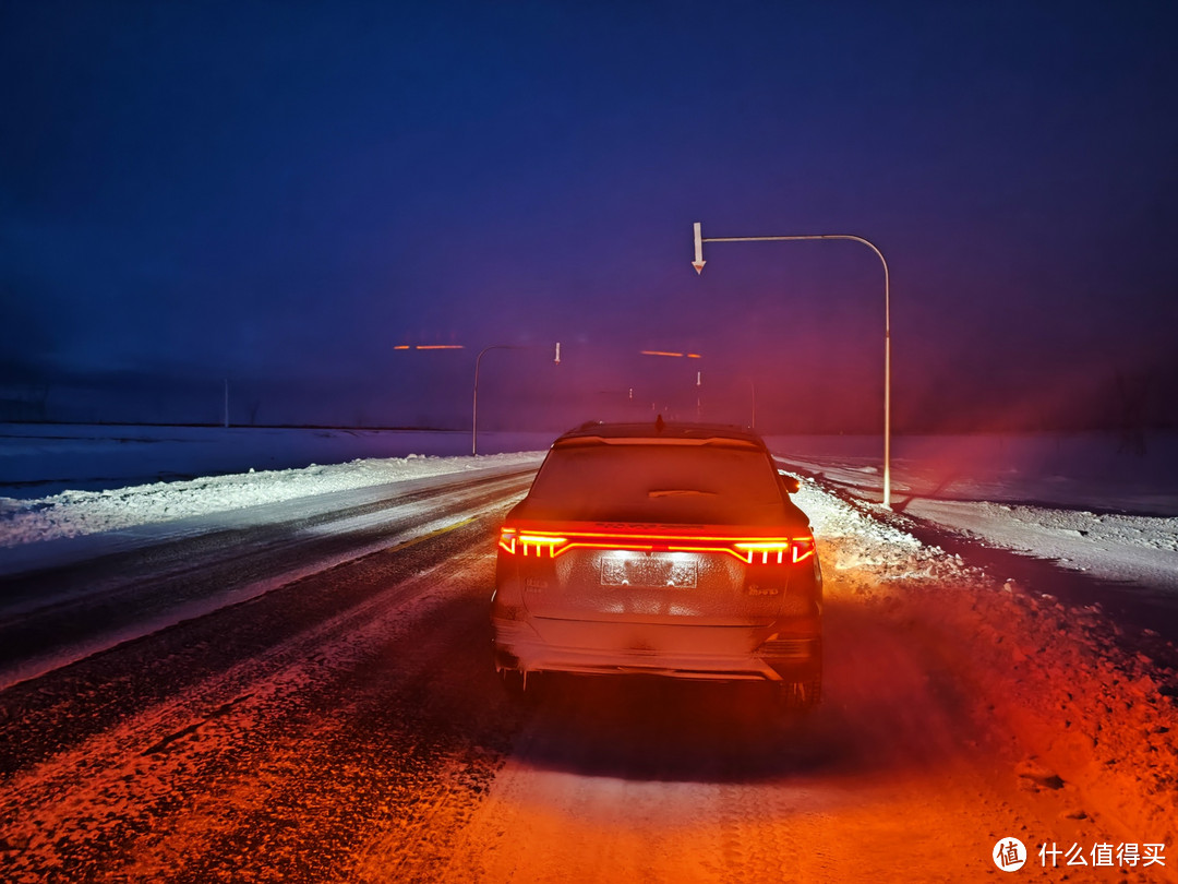 玛依塔斯风区的风吹雪