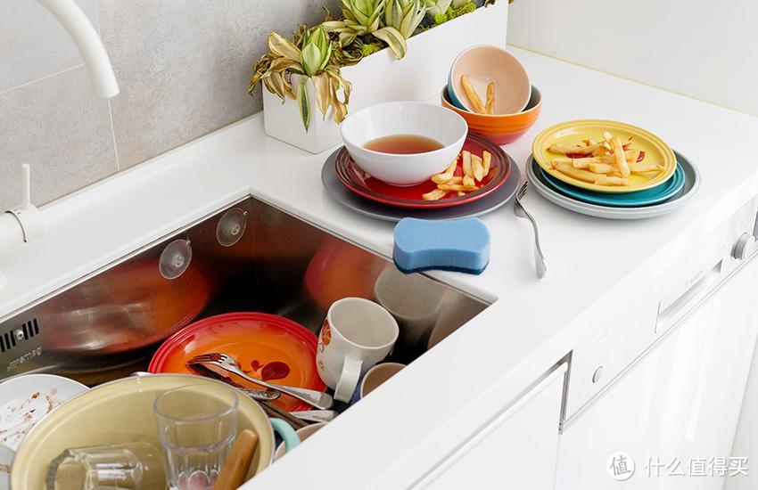洗碗机实用吗？为什么很多人用了说“鸡肋”？其实原因很简单！