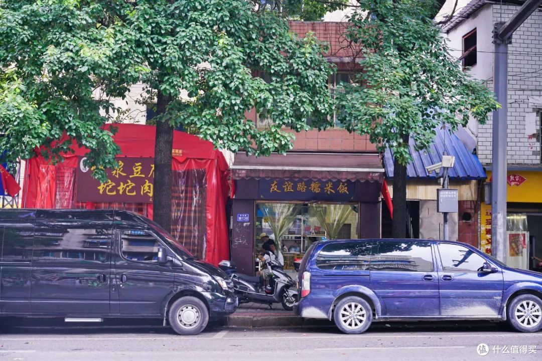 小吃界的无冕之王,我要把奖颁给这座城市!