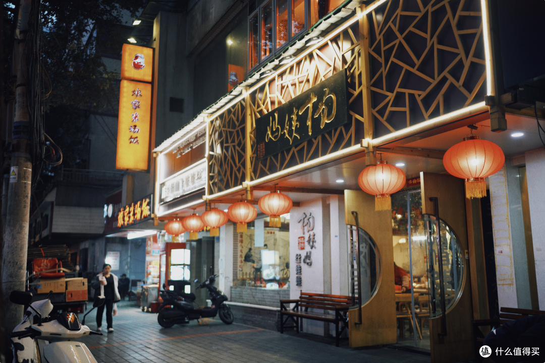 小吃界的无冕之王,我要把奖颁给这座城市!
