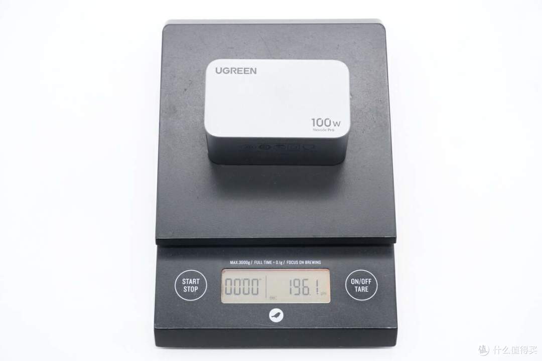 2C1A 快充,功率分配更智能,绿联闪充湃 Pro 100W 氮化镓充电器评测