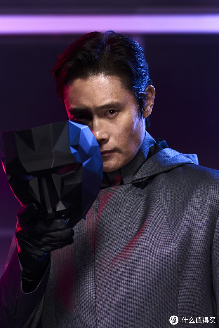 Netflix《鱿鱼游戏2》确定2024回归! 李政宰「红发消失」再会孔刘,木头人「英熙」男朋友哲秀也加入_其他文化娱乐_什么值得买