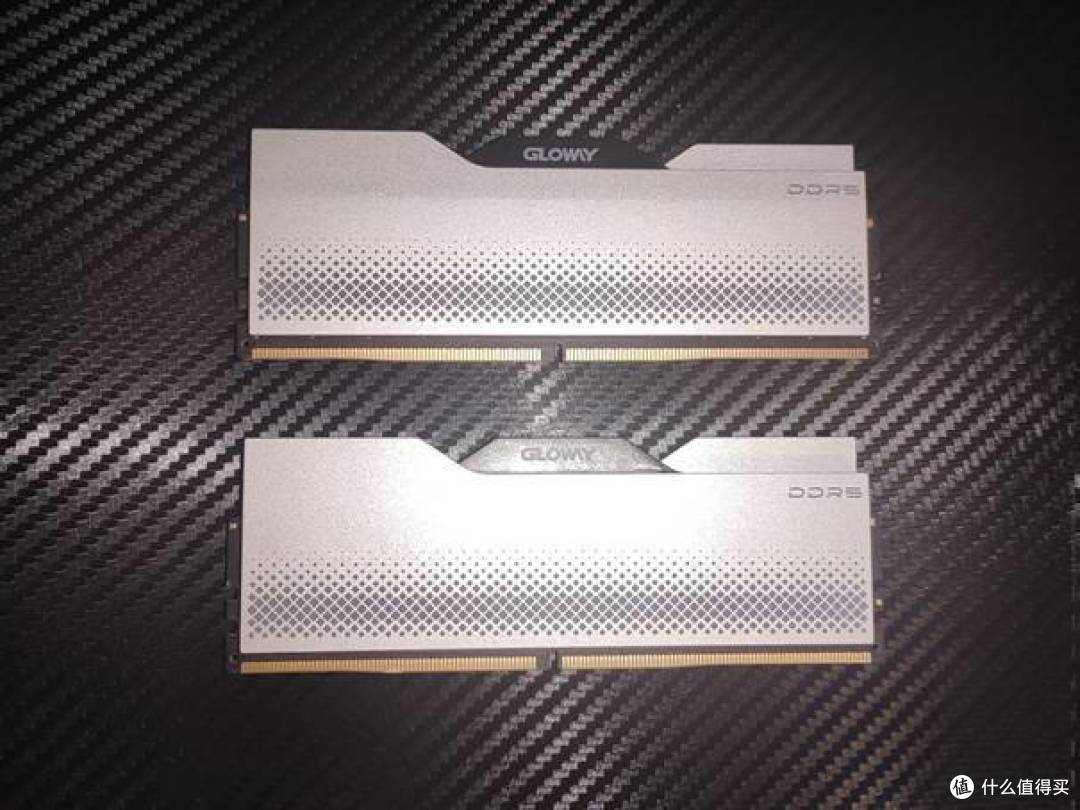 中杯价格、超大杯享受-光威（Gloway）龙武DDR5内存条评测