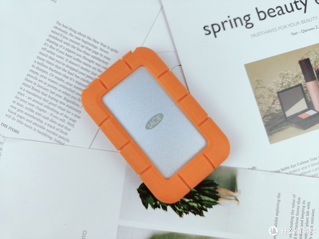 极速又抗造的三防移动固态硬盘，雷孜LaCie Rugged Mini SSD