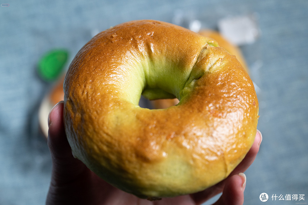 口味多样的碱水贝果面包,香气饱满松松软软