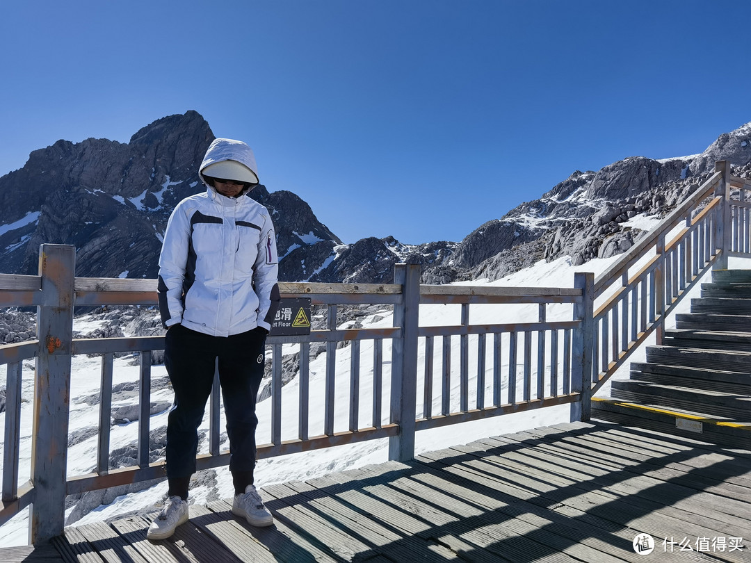 玉龙雪山真是太冷了