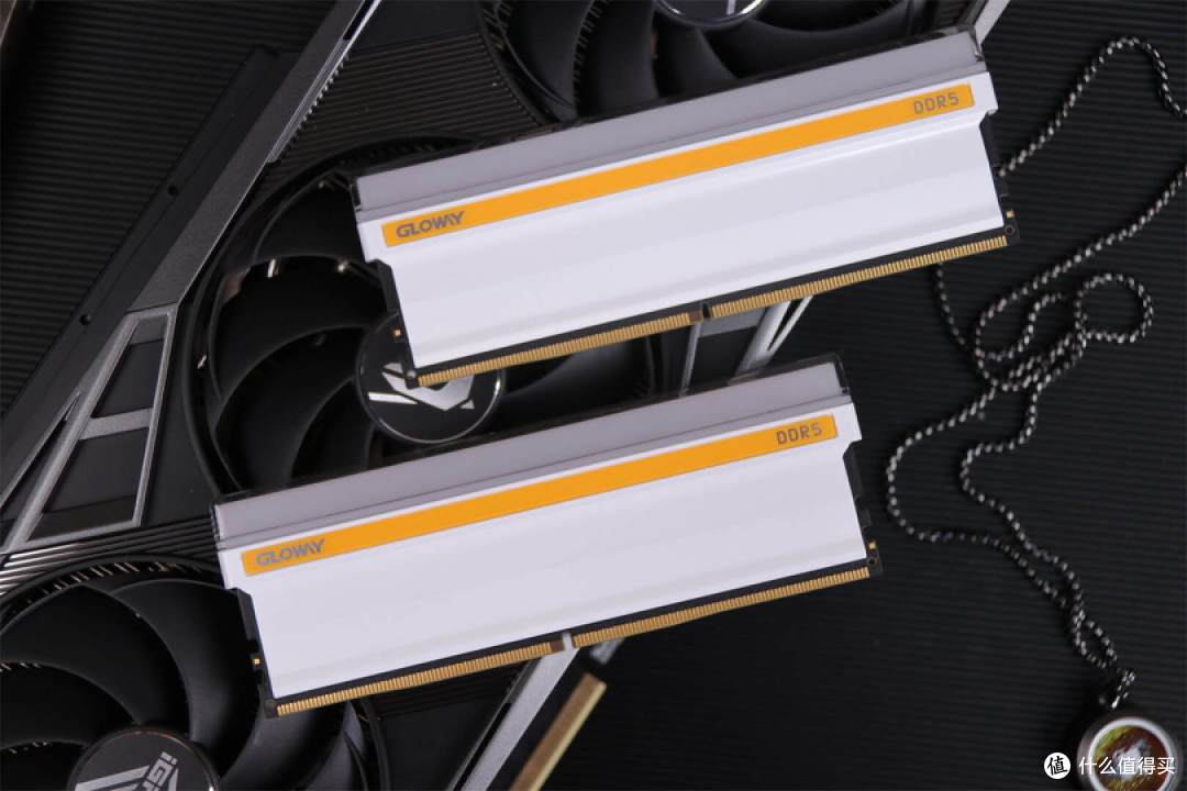 震撼且惊喜！光威神策DDR5 48GB内存条，内存超频无与伦比的性能之选！