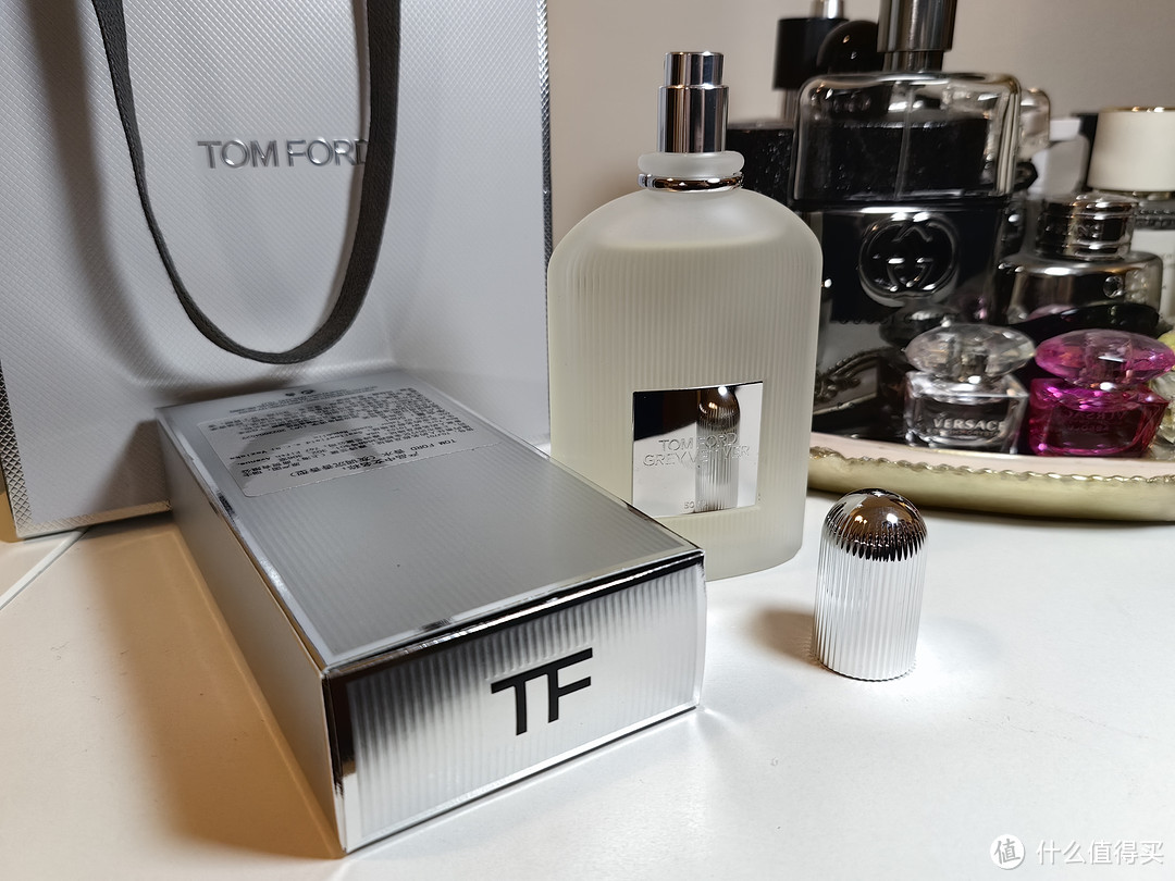 情人节礼物指南：TOM FORD·灰色香根草·香水