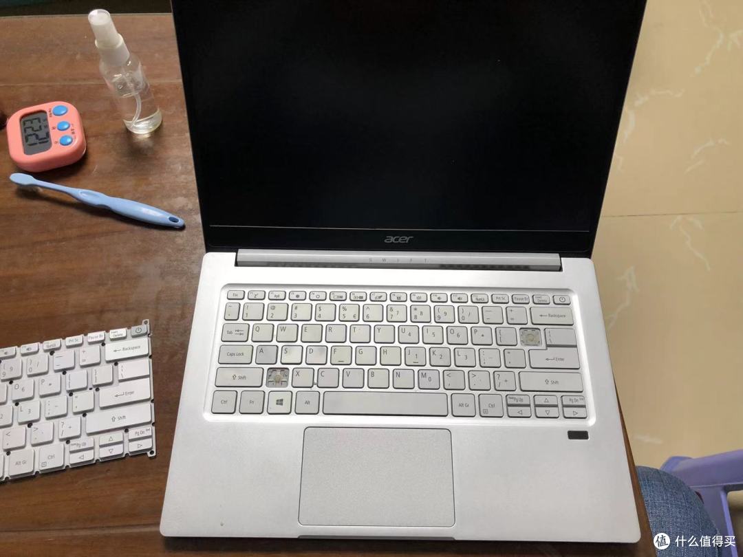 900元的宏基传奇14(SF314-42)“复刻”一台康柏COMPAQ EVO N610C(N410C)