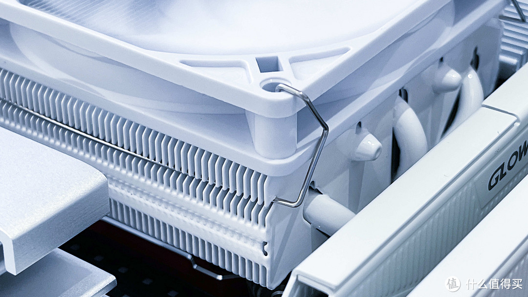 ITX下压式5热管风冷散热器：超频三降龙V53W白色款使用体验分享