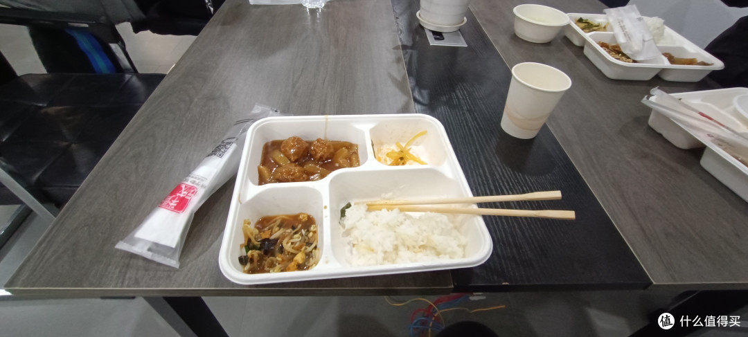 4S店的午饭，评价，能吃