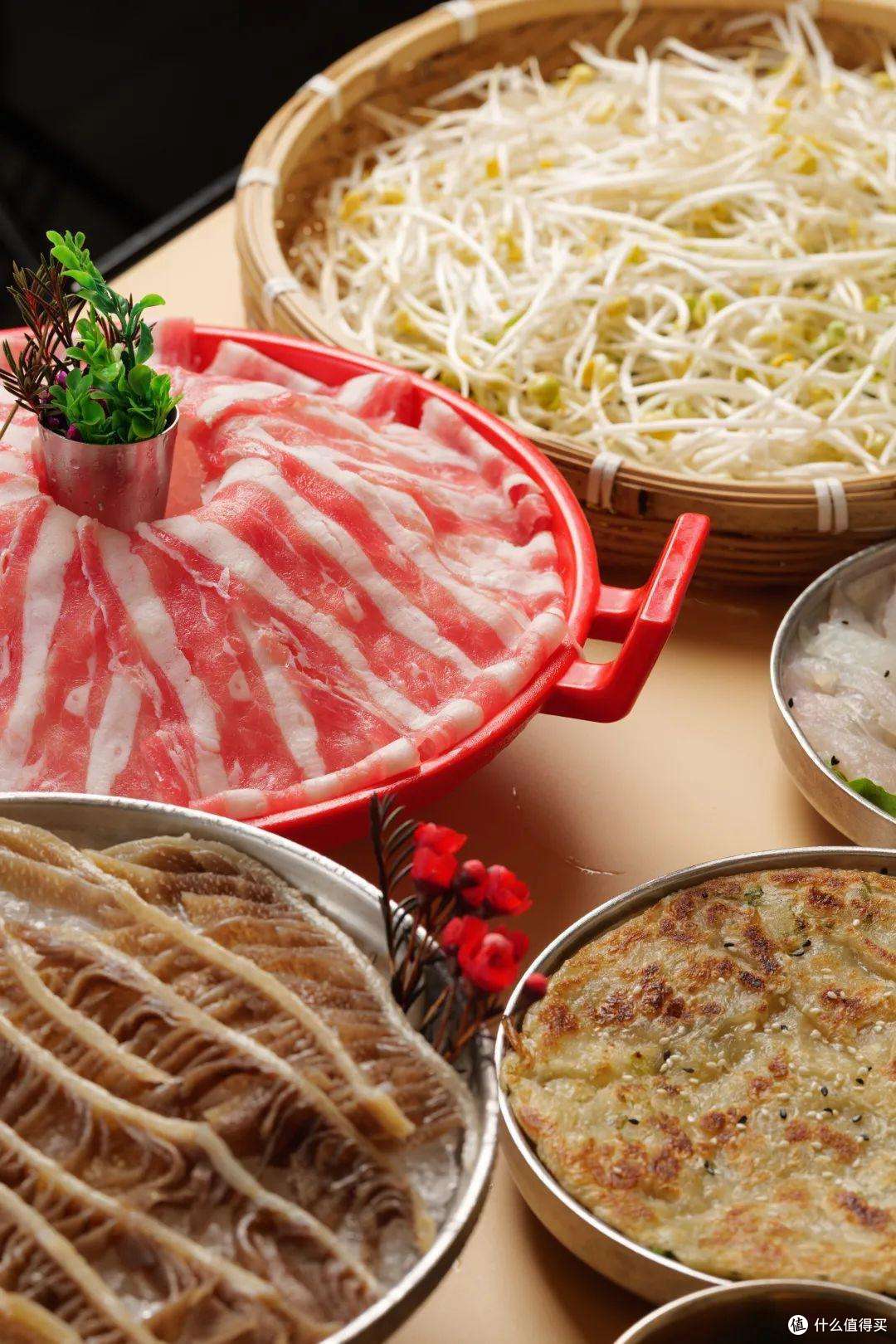 揭秘火锅之魂，微距镜头下的美味盛宴