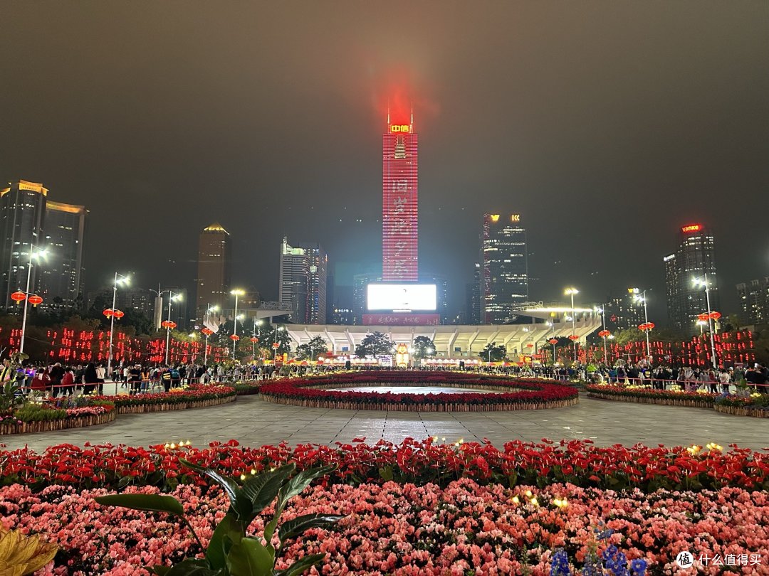 广州天河花市开市了，扑面而来的年味