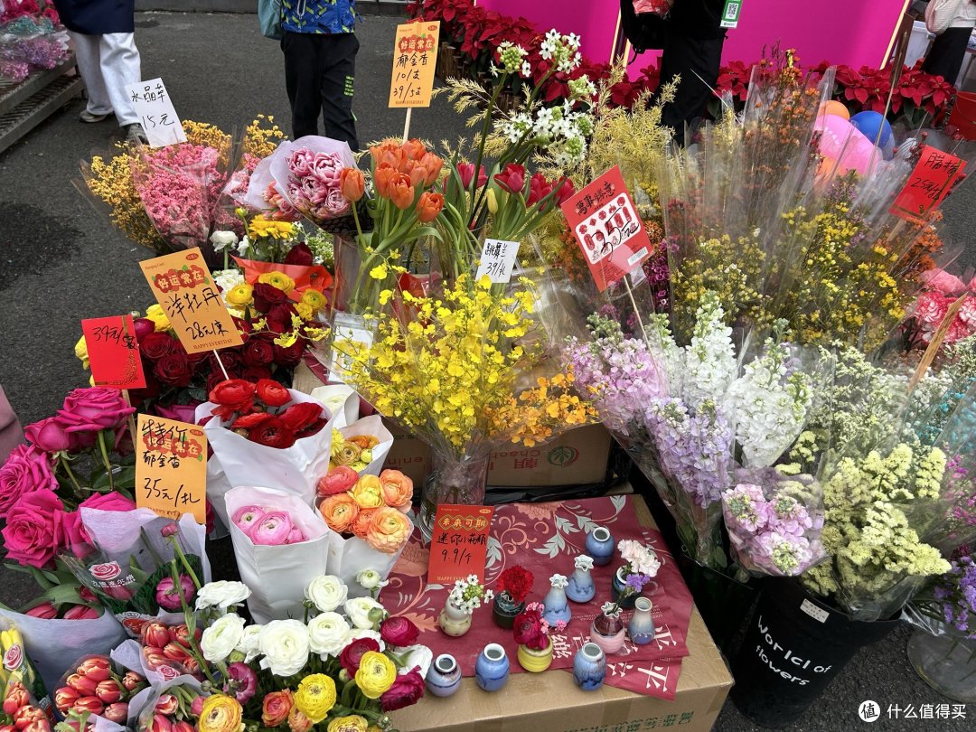 广州天河花市开市了，扑面而来的年味