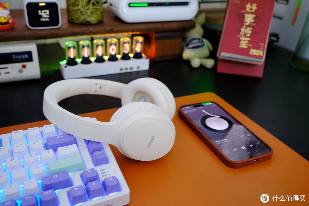 西圣H1头戴式降噪蓝牙无线耳机：聆听高品质音乐的新选择！