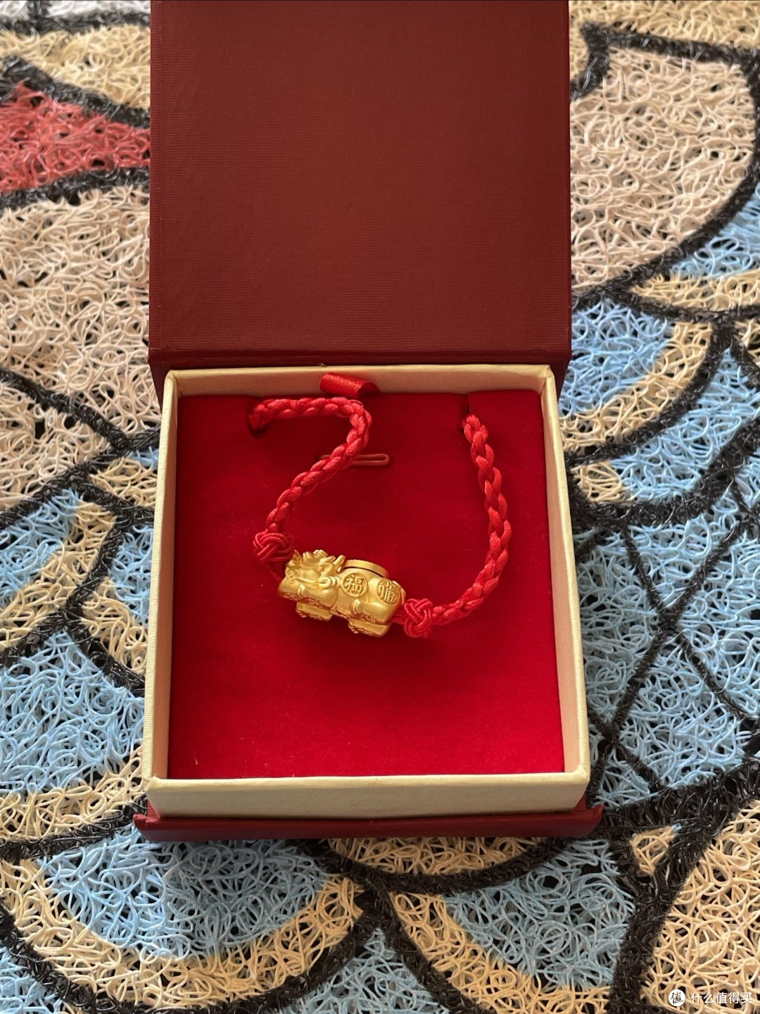 备婚好物只选纯金制品,既保值还好看。