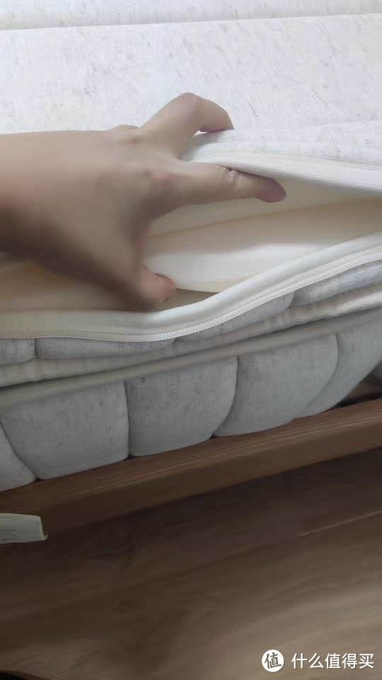 纳曲可折叠床垫：家用新宠，让睡眠更舒适