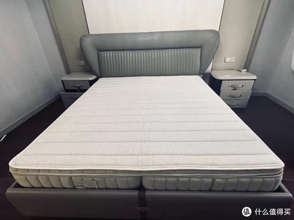 纳曲可折叠床垫：家用新宠，让睡眠更舒适