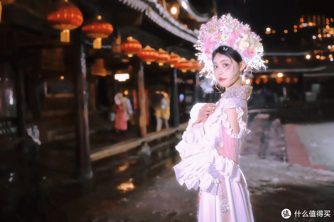 古装照映新年,传承文化启新程