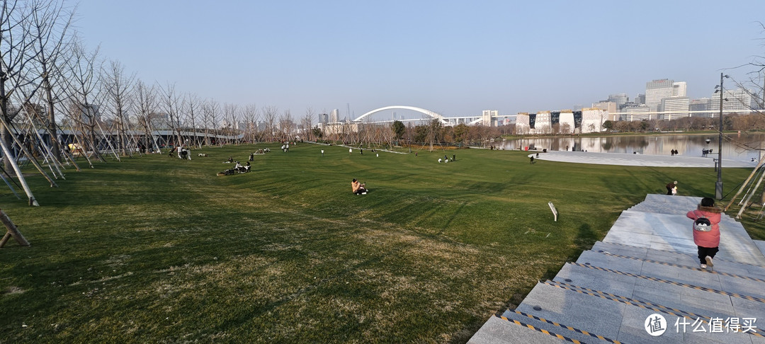 世博文化馆遗址上新建的,上海世博文化公园,又一座免费的超级大公园,卢浦大桥桥边上的公园