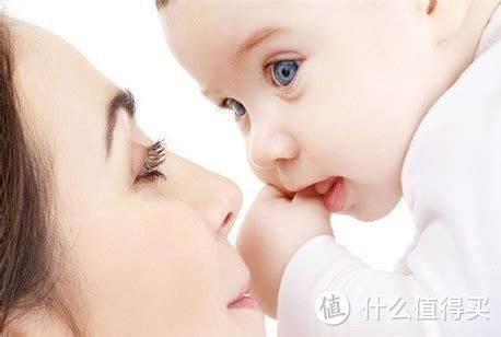 宝宝吃几次夜奶才是正常的?出现这些信号,可以给宝宝断夜奶了