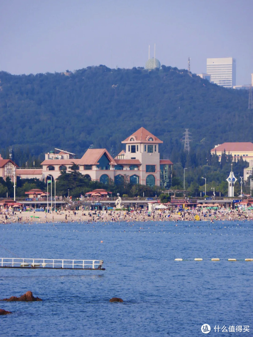 不得不知道的海水浴场探险攻略：海滩、娱乐与防晒指南