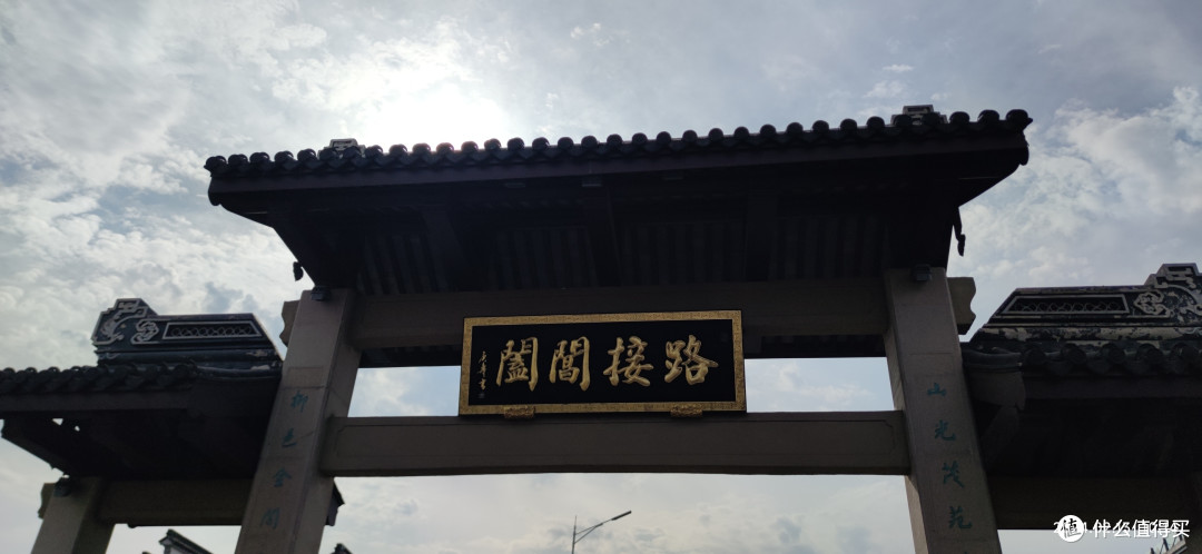 每年的春节年假，只要在苏州过年，全家必定会去山塘街逛逛！感受一下苏州的古老韵味！！！