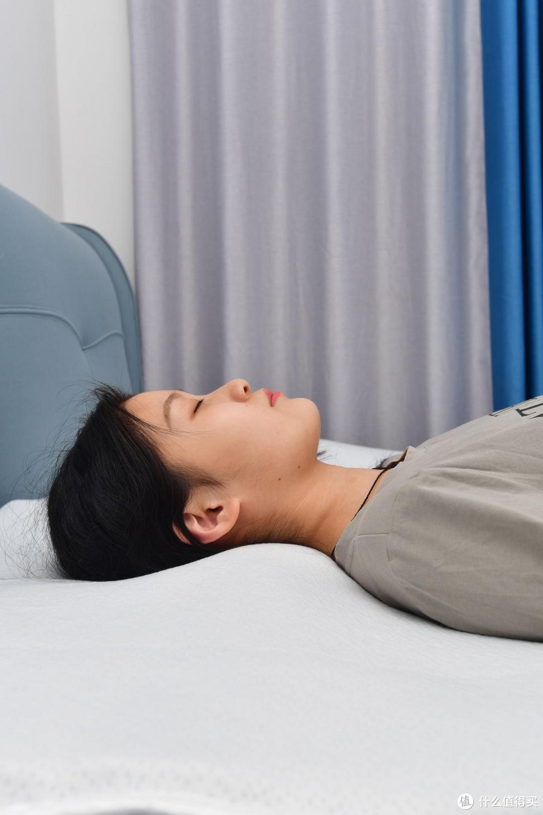 告别颈椎腰椎困扰，爽到想哼哼的绘睡·眠眠圈智能按摩薄垫