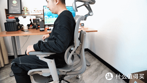 可以追背的人体工学椅？！现在人体工学椅都这么卷了么？摩伽S3 Plus极客版如何做到紧贴腰部？