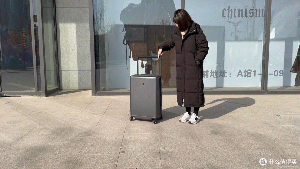 拉杆箱怎么选？从拉杆到滚轮，一文教你如何挑选择高品质行李箱