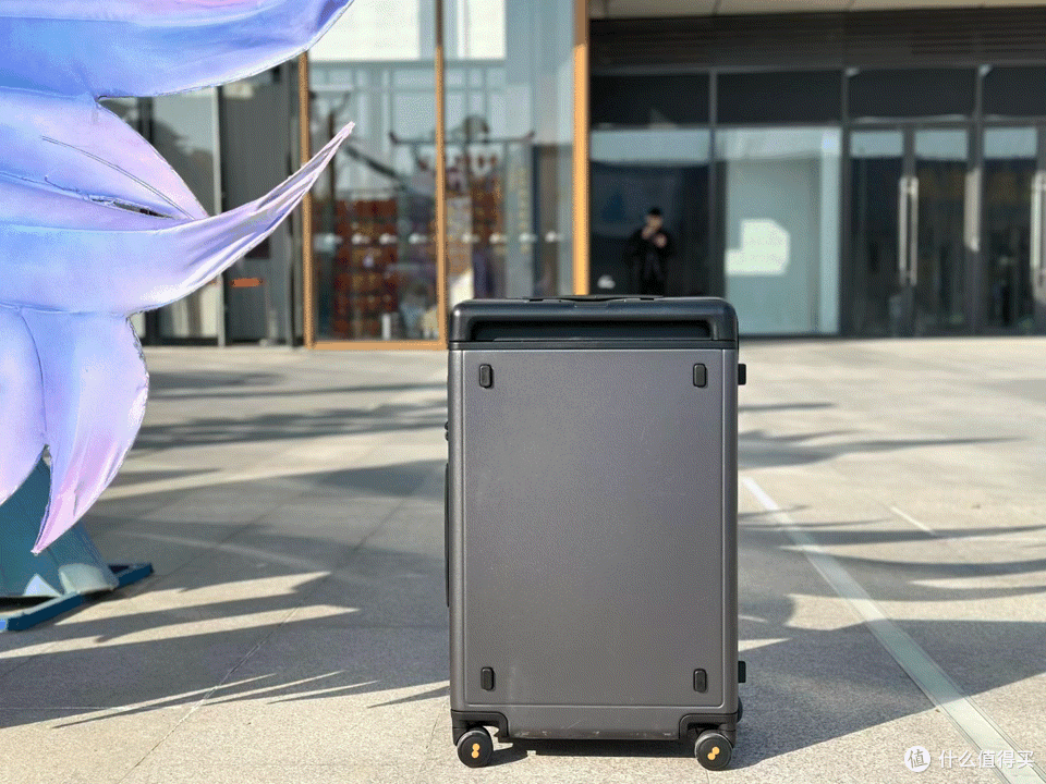 拉杆箱怎么选？从拉杆到滚轮，一文教你如何挑选择高品质行李箱