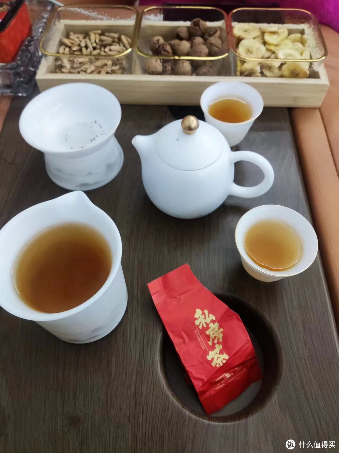 茶已备好坚果已备好，开整开整